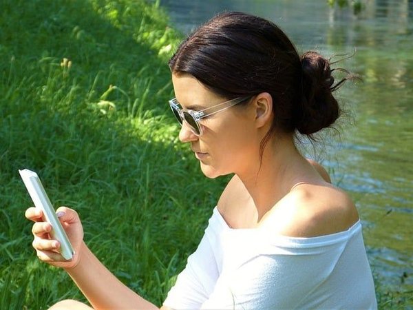 Quelques astuces de mode pour s'habiller élégamment en temps de chaleur