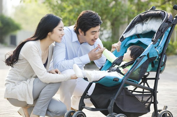 Quels sont les différents types de poussettes pour bébé ?